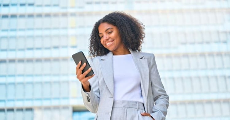 Professional Social Media Tips for Job Seekers
