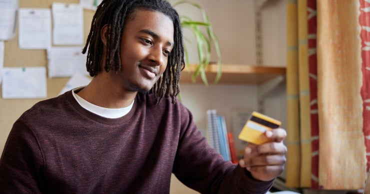 What is the Difference Between Debit and Credit Cards?